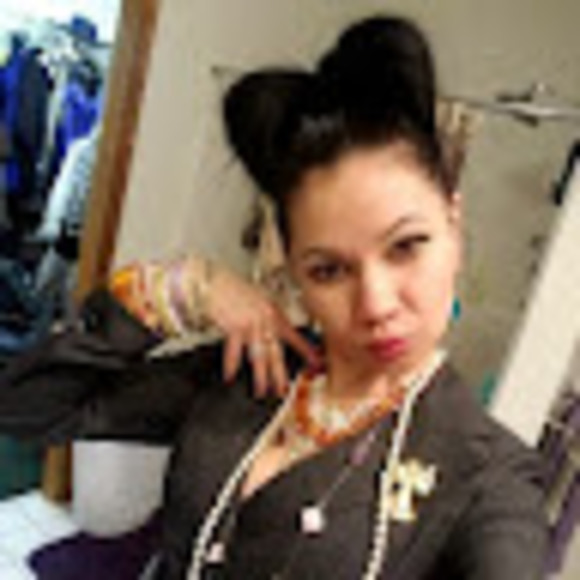 Meet your Posher, Marina - Picture 1 of 1